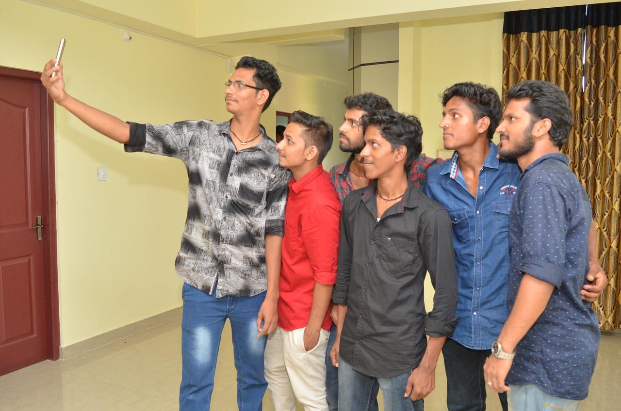 United Dreams Hotel Kannur ภายนอก รูปภาพ